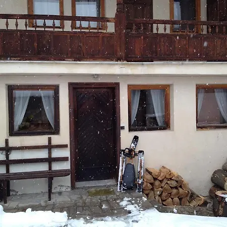 Bonchova House *